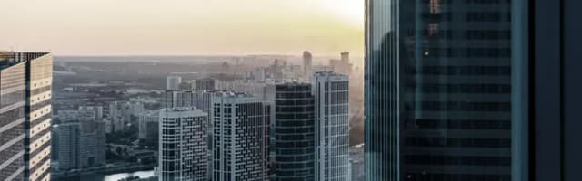 النشرة السوقية والاقتصادية للربع الثاني من 2021